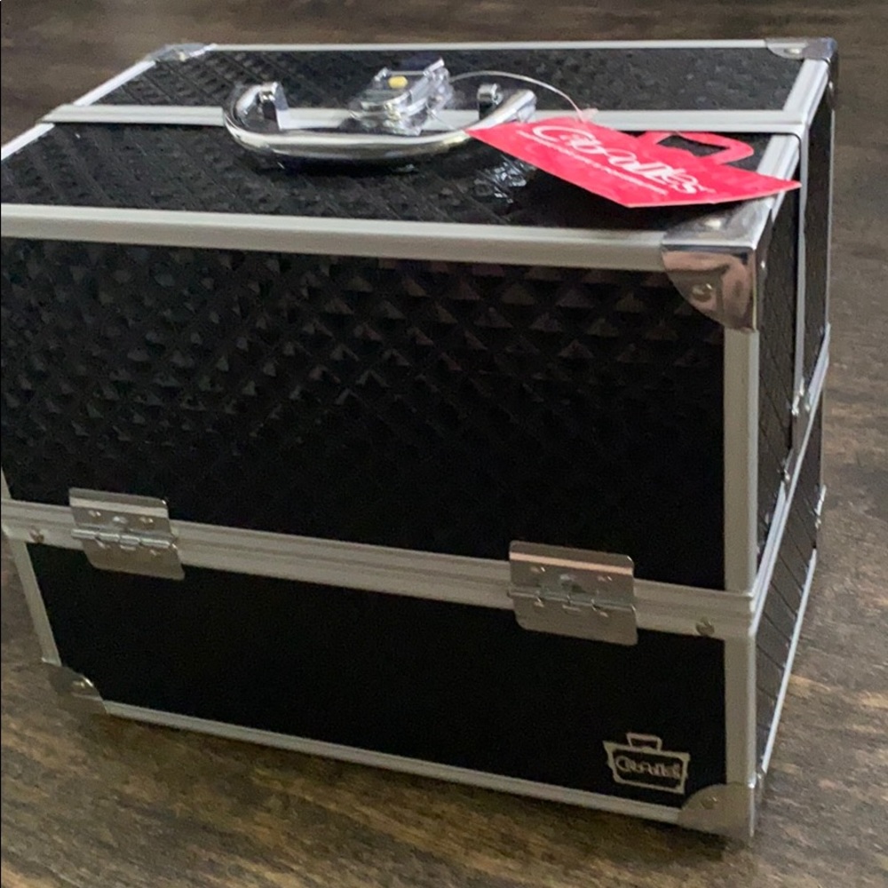 Brand new with tags caboodle case